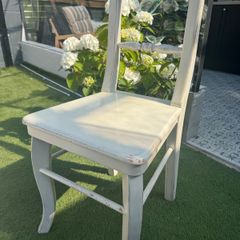 Shabby Chic off white solid wood chair