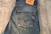 Levis 501 Vintage Made in UK W33 L32 Light Wash Blue Jeans 90s - Distressed