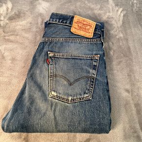 Levis 501 Vintage Made in UK W33 L32 Light Wash Blue Jeans 90s - Distressed