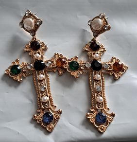 earings