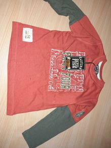 Boys top, brand new , Age 3-4