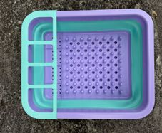 Dish drainer