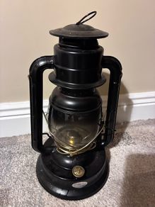Modern hurricane paraffin lamp