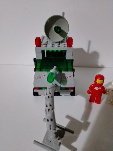 Lego 6901 classic space mobile lab