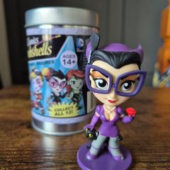 Catwoman Lil Bombshell figure