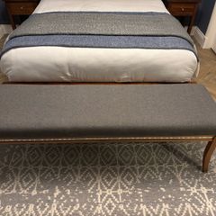 Seat for bedroom