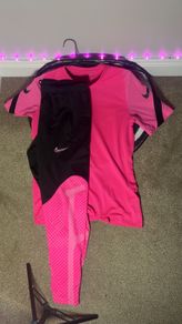 Nike 2 Piece Large Set