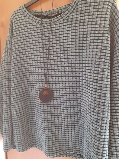 top/jumper...sophie B brand...