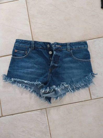 W28 topshop