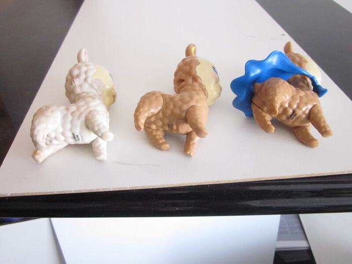 Three Jakks Who is Your Llama Toy Figures