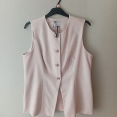 Ladies  waistcoat light pink. Size Xl
