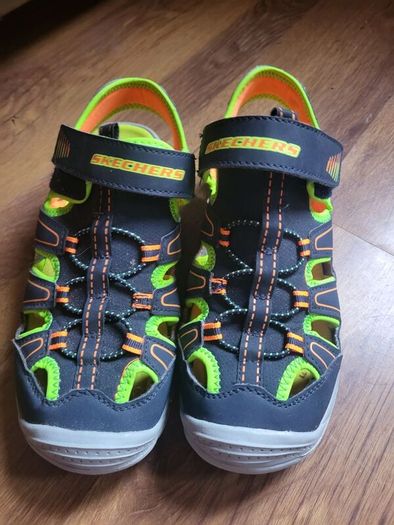 sketchers