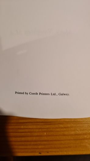 GALWAY. The History Of Saint Francis Parish GALWAY. By Mary  Naughten.  In Good Condition. Paperback.