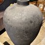 V large pot black rustic Image 3