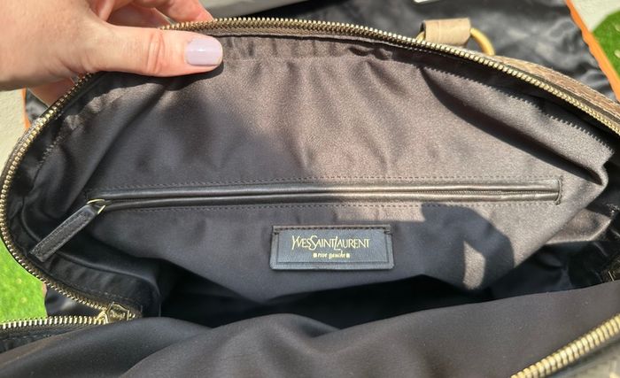 YSL (Yves Saint Laurent) Muse bag