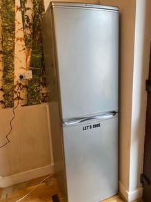 indesit fridge