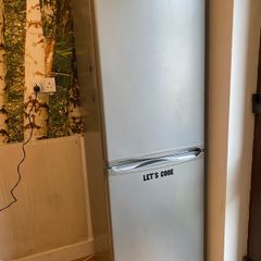 indesit fridge