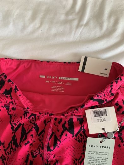 Brand new with tags DKNY sports leggings