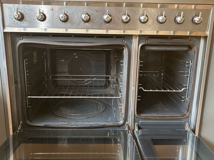 Smeg dual fuel 90cm Concert stove