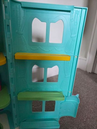 Gabby's Dollhouse