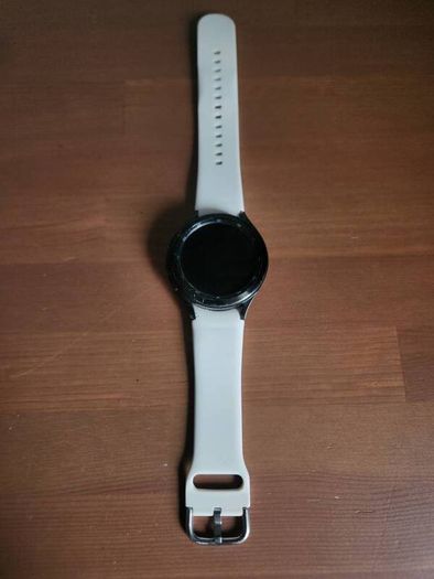 Samsung Galaxy Watch 4