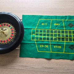 Large Roulette Wheel and Large Green Layout
