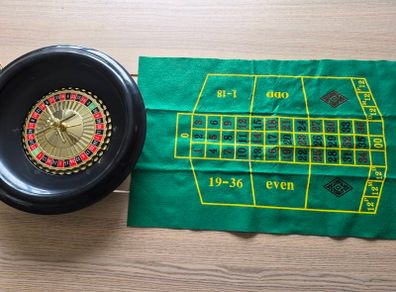 Large Roulette Wheel and Large Green Layout