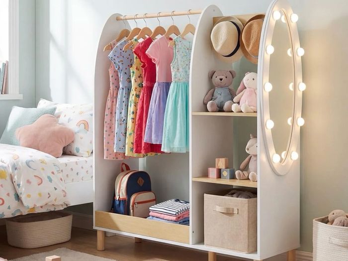 Dimples Wooden Dress-Up Rack with Light-Up Mirror