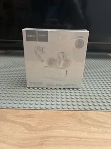 earbud