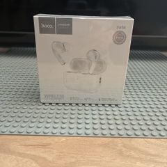 earbud