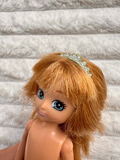 Arklu Lottie Doll Blonde Hair Blue Eye Princess Doll Tiara Loose legs approx. 18 cm. Used Please see photos