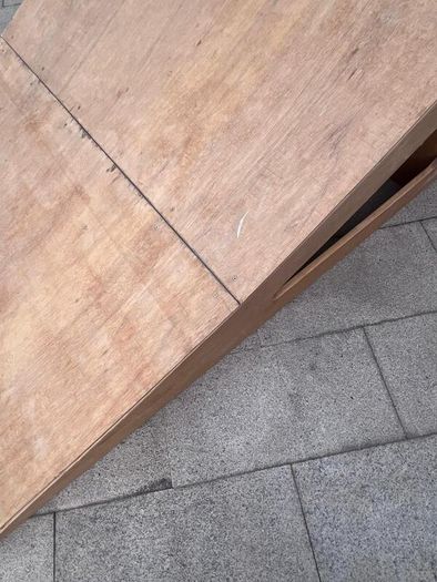 Skateboard Quarter Pipe