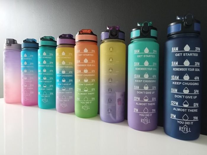 1000ml (34oz) Water bottle with a strap