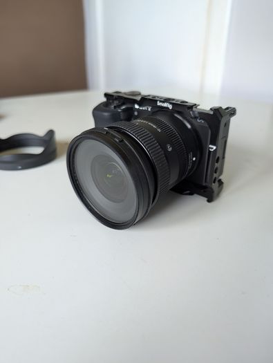 Sony ZV-E10 with Sigma 10-18 mm wide angle lens
