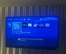 2 working PS4s