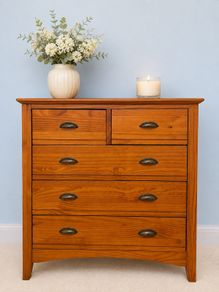 Cest of drawers