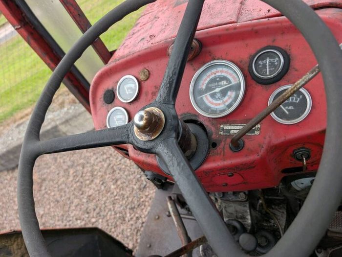 135 Massey Ferguson