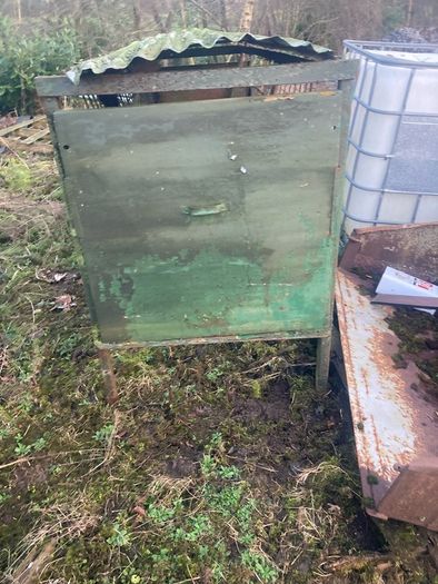 Sheep feeders