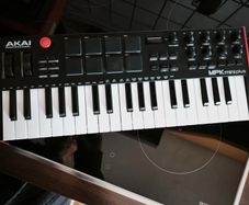 AKAI Professional MPK mini Plus