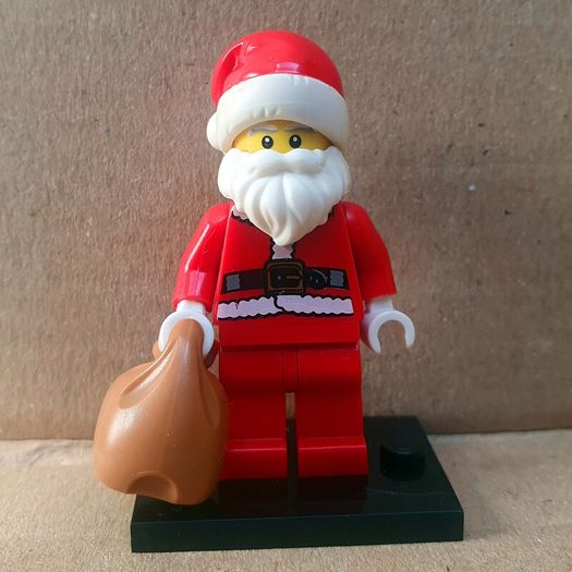 Lego CMF Series 8 COL08-010: Santa (2012) Price Includes P&P