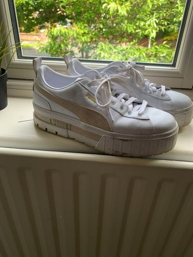 Puma Mayze platform trainer in white and oatmeal size 42 ( uk 8)