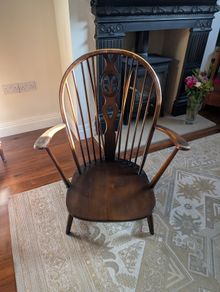 Ercol Fleur De Lys Windsor Chair