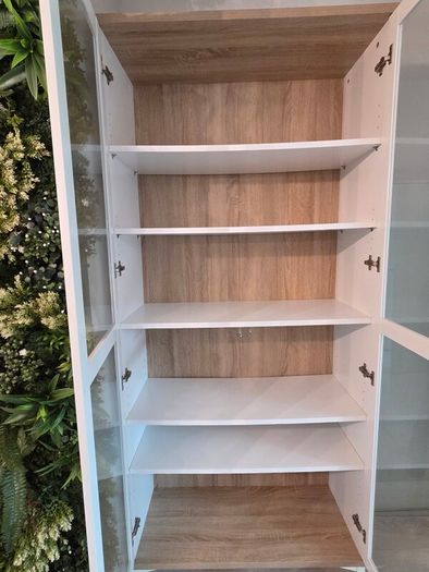 Display cabinet