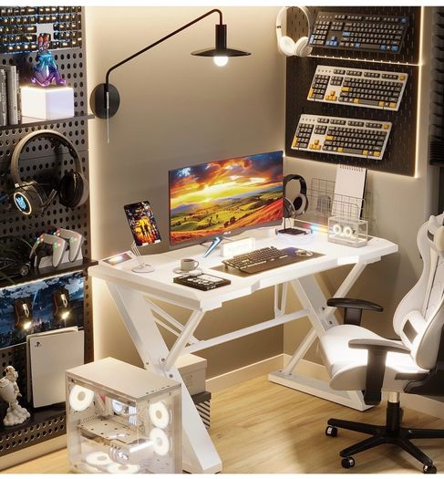 120 x 55 cm Gaming Desk with LED Lights, Gaming Table Thickened Z Shaped, Gamer Desk with Carbon Fiber Coated, Gaming PC Desk, Computer Desk Easy to Assemble, White