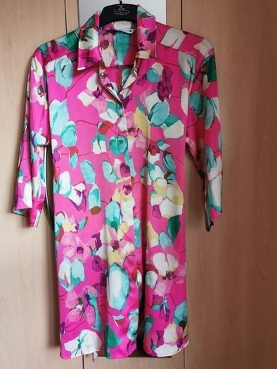 NEW - Zara floral print blouse UK 12
