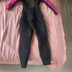 wet suit