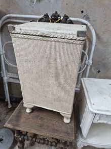 lloyd loom bin
