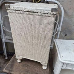 lloyd loom bin