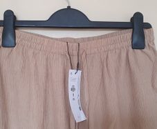 BNWT - Size Small - Taupe Coloured Pants - #
