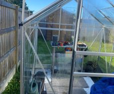 greenhouse 6ft x 6ft